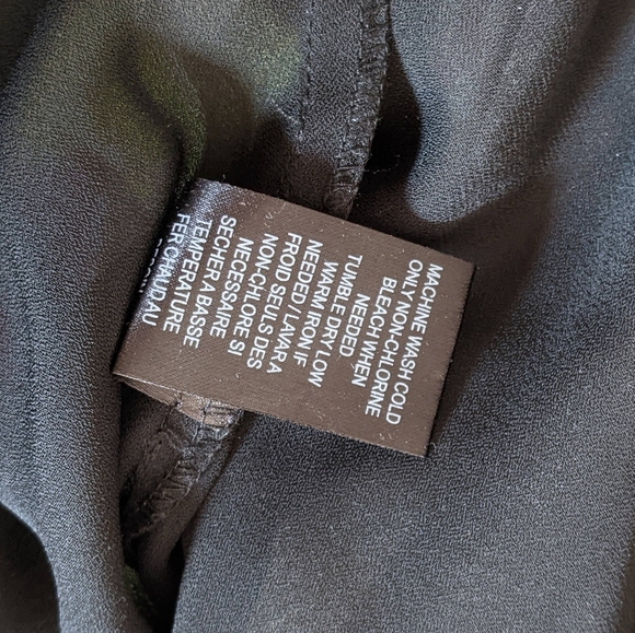 Pretty + edgy floral printed party dress - ECI - Picture 6 of 11